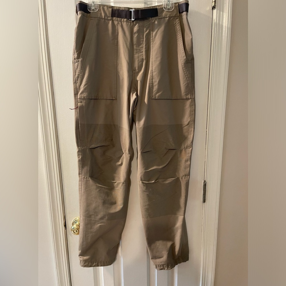 REI Co-op Tan Men’s Screeline Technical Pants Size 32 x 30 Excellent Condition